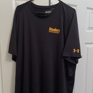 Under Armour shirt sleeve shirt